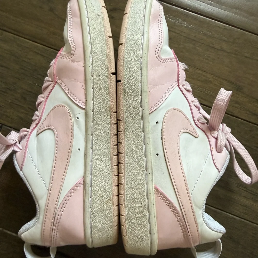 Nike sneakers size 3.5 y